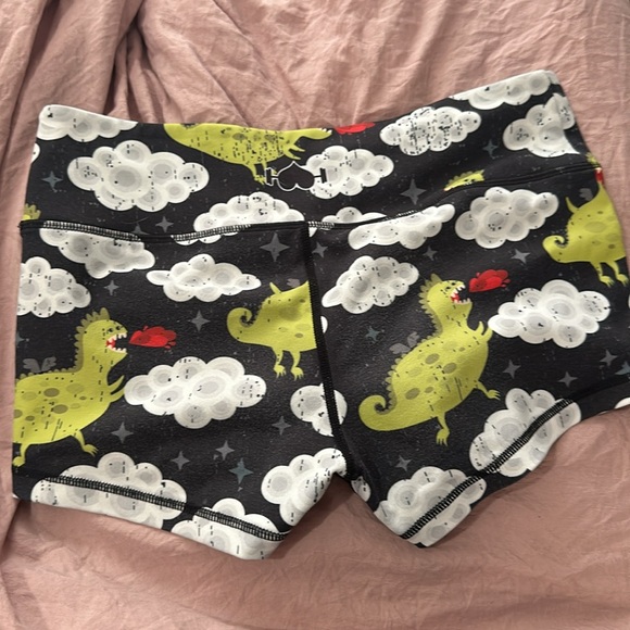 Shorts - Picture 2 of 3